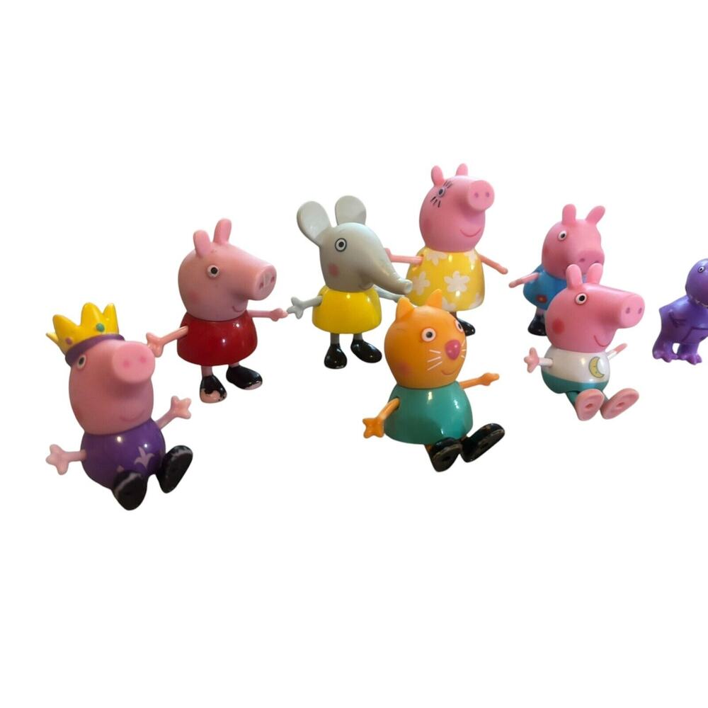 Lot Of 8 Peppa Pig Figures Elephant George Dino - Picture 3 of 4